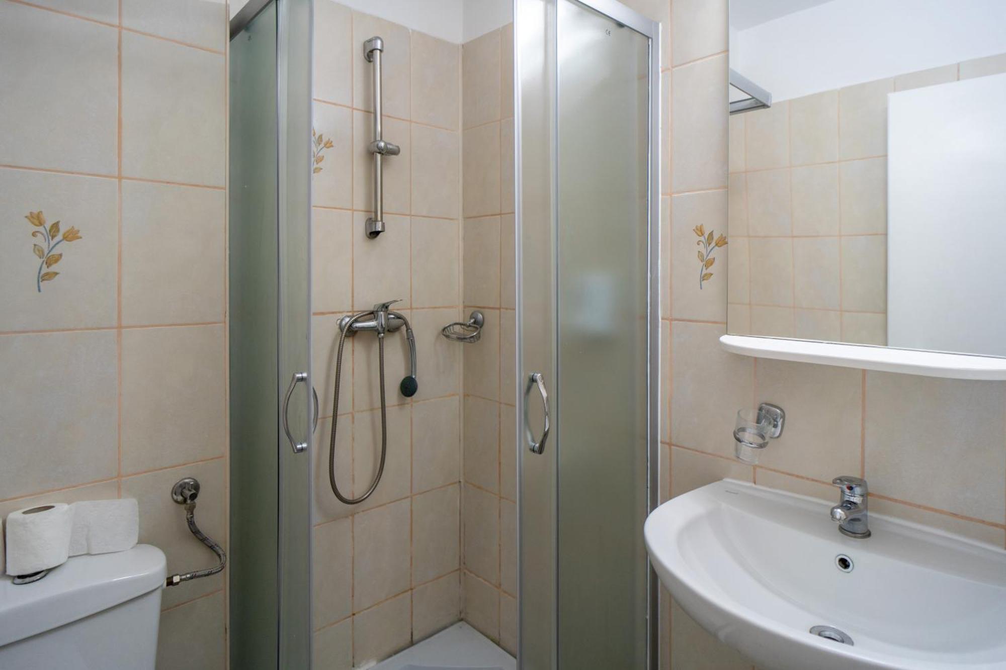 City Hotel Bucharest Hotel Bucarest