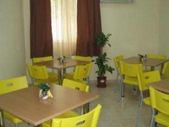 City Hotel Bucharest 2*